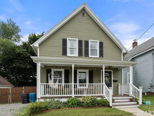 House for sale in Danielson