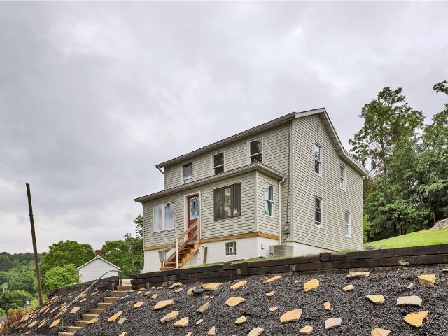 House for sale in Manor, Pennsylvania