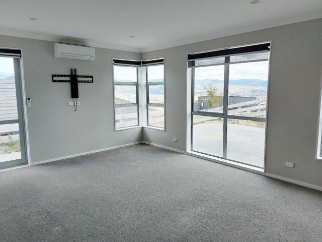 Room for rent in Pauatahanui, Wellington