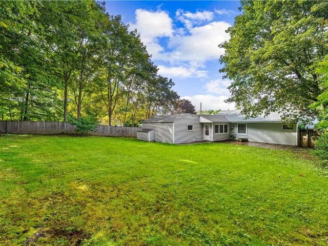 House for sale in Town of New Hartford, Oneida County
