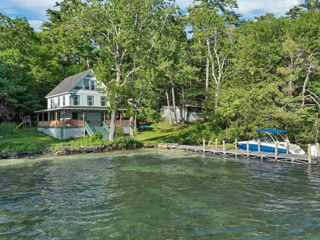 House for sale in New Hampshire