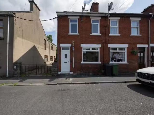 House to rent in Corry, Connacht