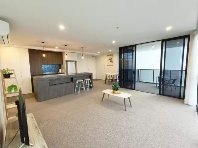 Apartment for rent in Pacific Fair