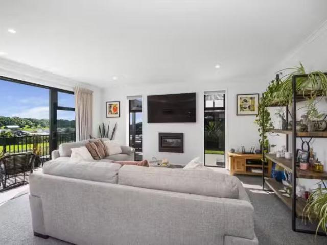 House for sale in Whakamarama, Bay Of Plenty