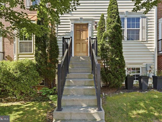 Townhouse for sale in Kearneysville, West Virginia