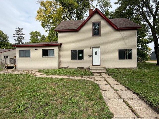 House for sale in Litchfield, Meeker County