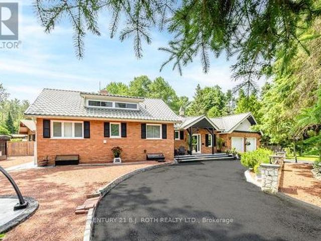 House for sale in Tiny, Ontario