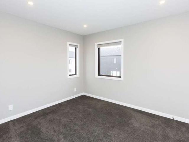Townhouse for rent in Days Bay, Wellington