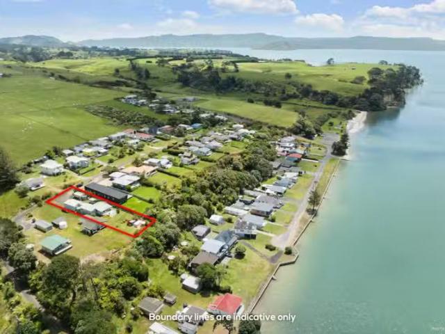 House for sale in Awhitu, Oroua County