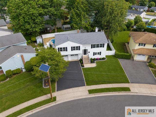 House for sale in Middlesex, New Jersey