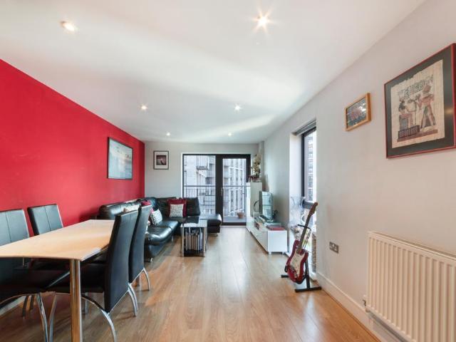 Apartment for rent in London Borough of Newham, Greater London