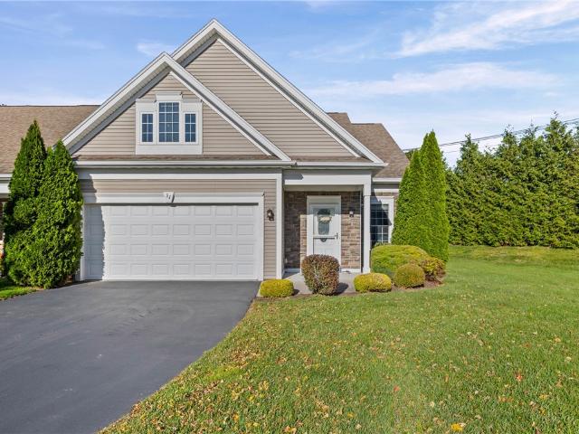 Condo for sale in Wells Landing, Town/Village of East Rochester