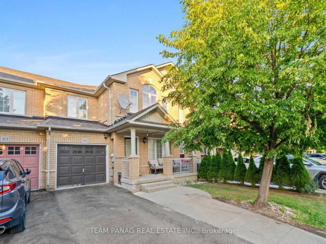 Townhouse for sale in Woburn, Ontario