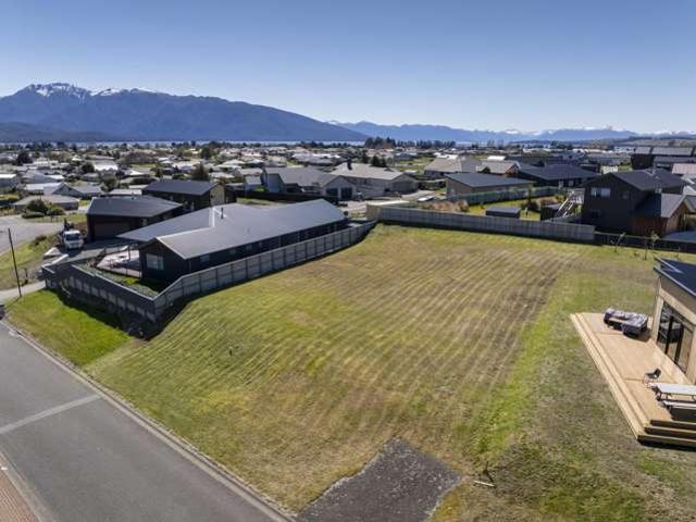 Land for sale in Te Anau, Fiordland Community