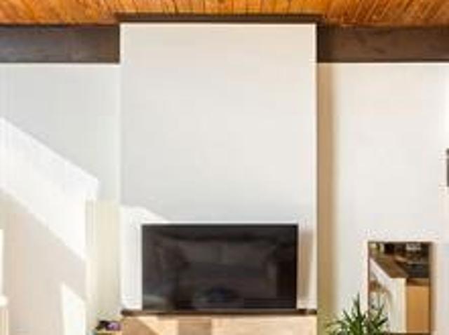 Condo for sale in Canoga Park, California