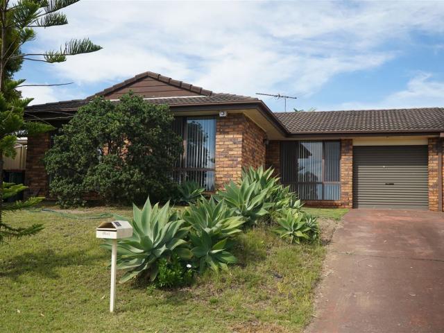 Apartment for rent in Hassall Grove, Sydney