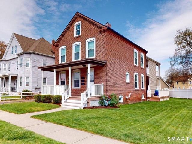 House for sale in Windsor Locks, Connecticut