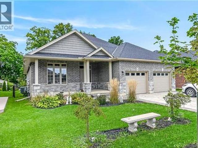 House for sale in Port Dover, Ontario