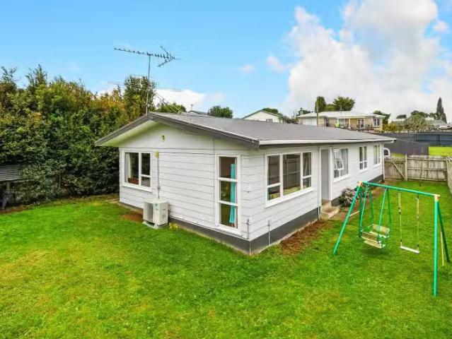 House for sale in Papakura