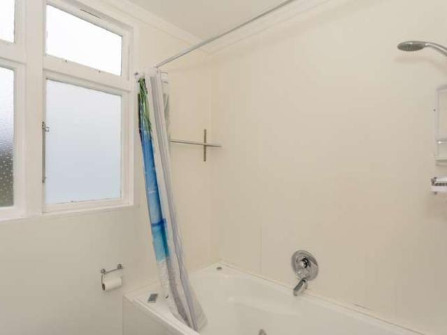House for sale in Otakou