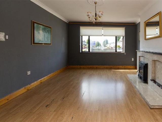 Semi Detached House for sale in Kilnamanagh