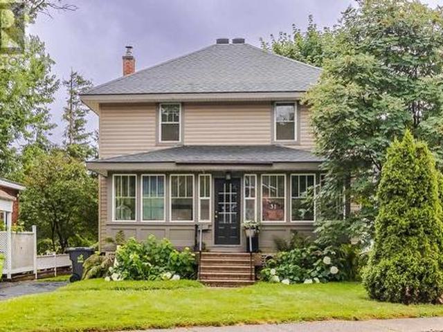 House for sale in Sault Sainte Marie, Ontario