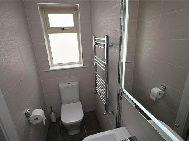 Detached House for sale in Carrigaline, South Tipperary