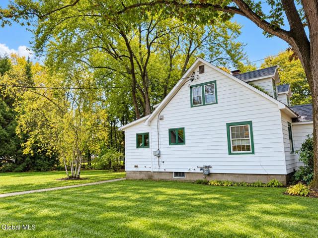 House for sale in Town of Fort Edward, Washington County