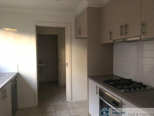 Townhouse for rent in Camerons Creek, Victoria