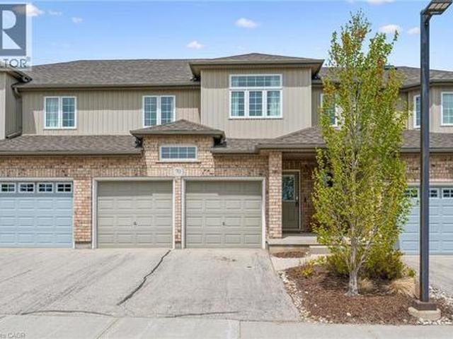 Townhouse for sale in Woolwich, Ontario