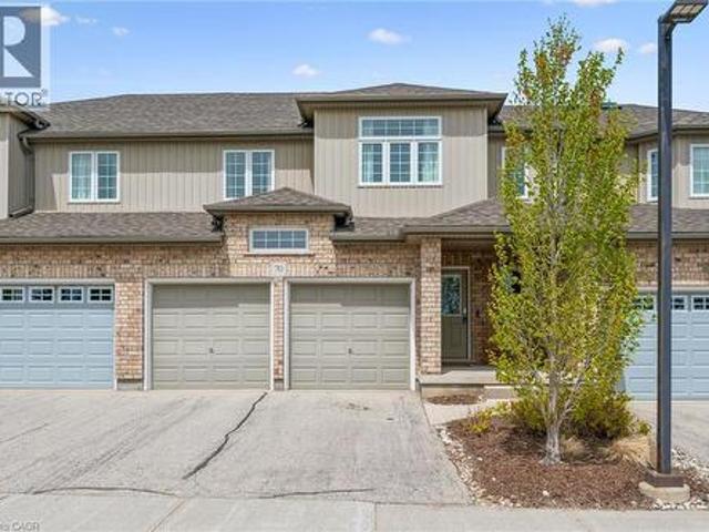 Townhouse for sale in Breslau, Woolwich
