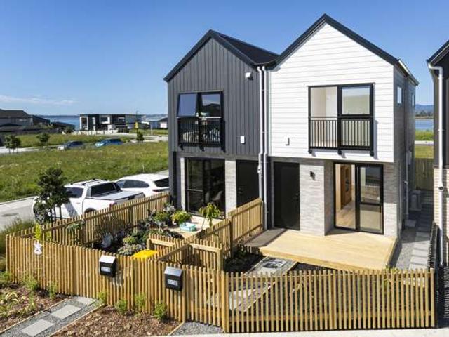 House for sale in Paremoremo