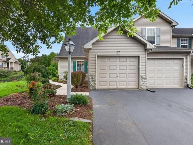 Townhouse for sale in Lititz, Pennsylvania