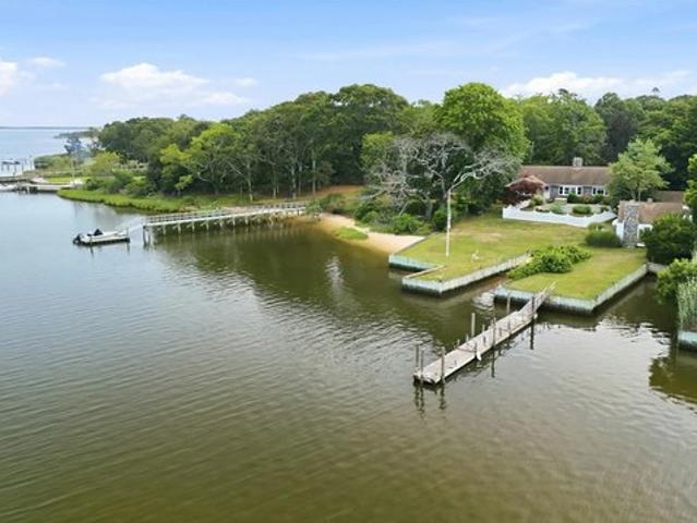 House for sale in Centereach, New York