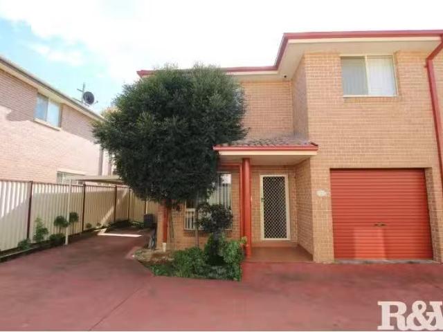 Condo for rent in Rooty Hill