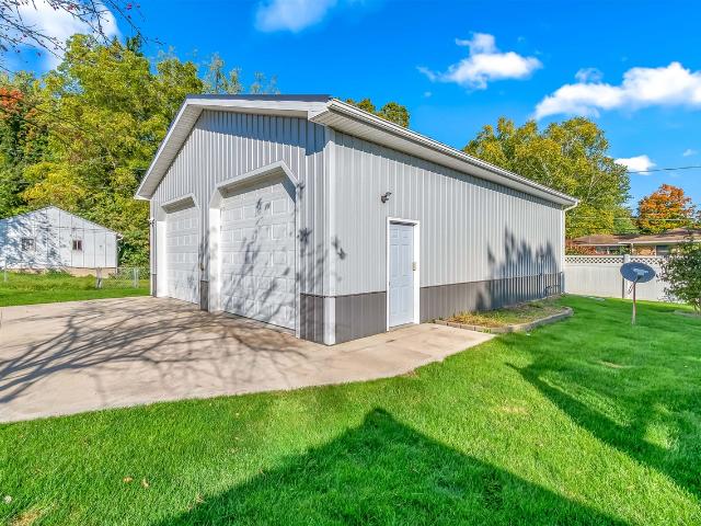 House for sale in Hillsdale, Hillsdale County