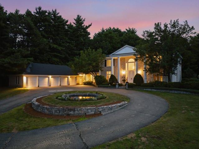 House for sale in New Hampshire