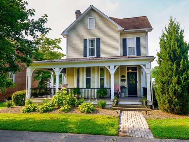 House for sale in Jackson, Ohio