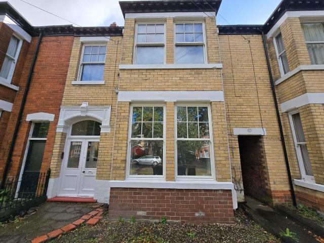 Apartment for rent in Avenues, Hull