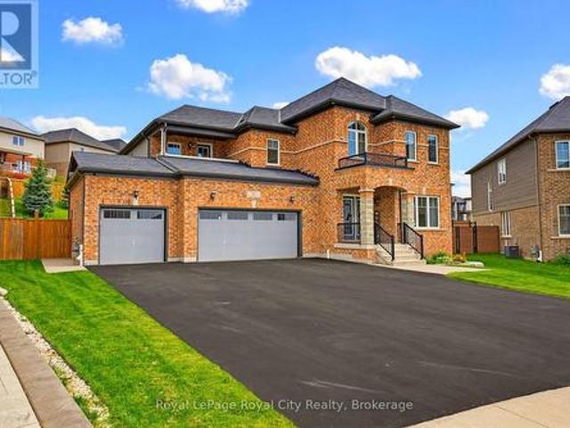 House for sale in Kitchener, Ontario