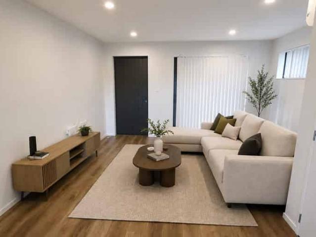 House for rent in Owhata, Oroua County