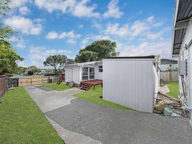 House for sale in Manurewa, Oroua County