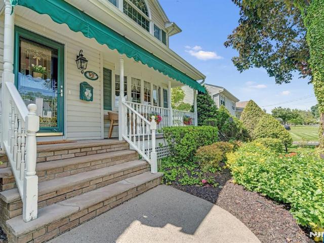 House for sale in Glen Rock