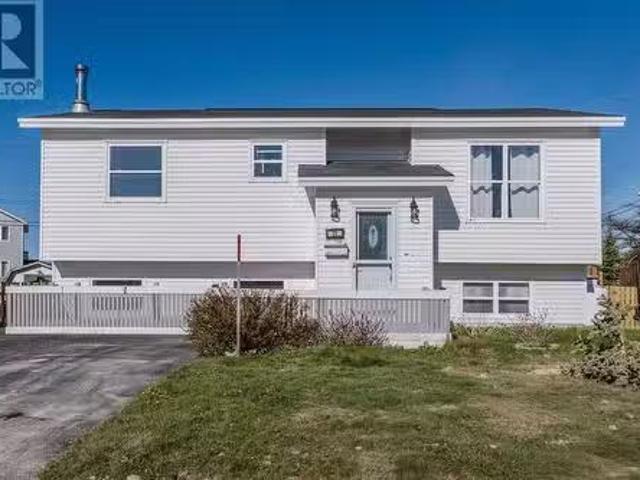 House for sale in Mount Pearl, Newfoundland And Labrador