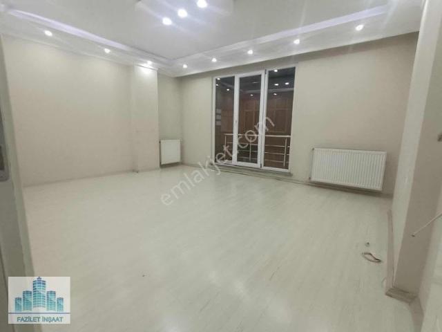 Atatürk Mahallesi, Küçükçekmece içerisinde kiralık mülk