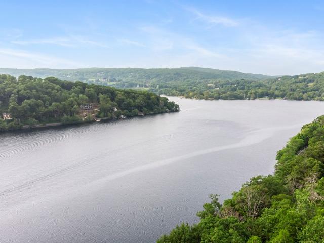 House for sale in Washington, Connecticut