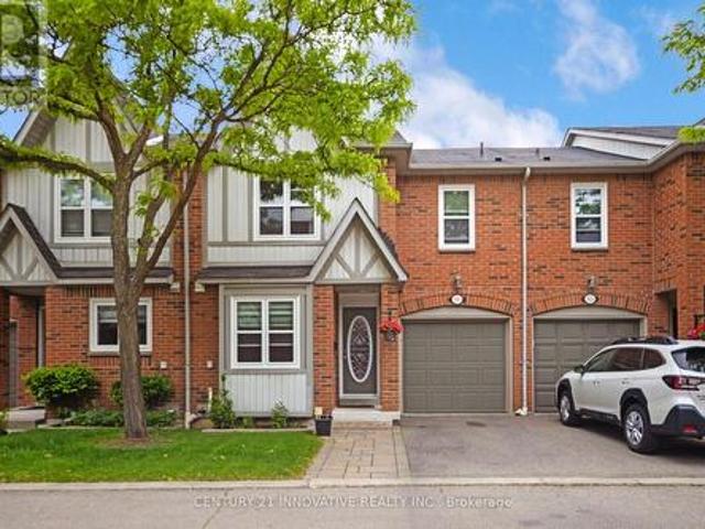 Townhouse for sale in Mississauga, Ontario