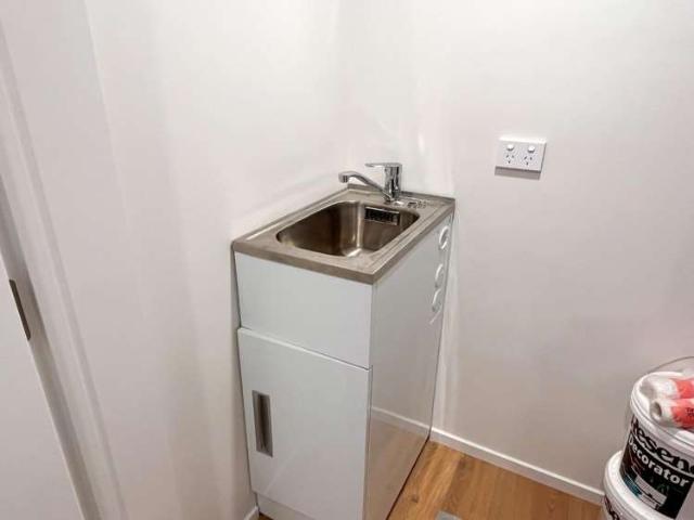 Townhouse for rent in Saint Albans, Canterbury