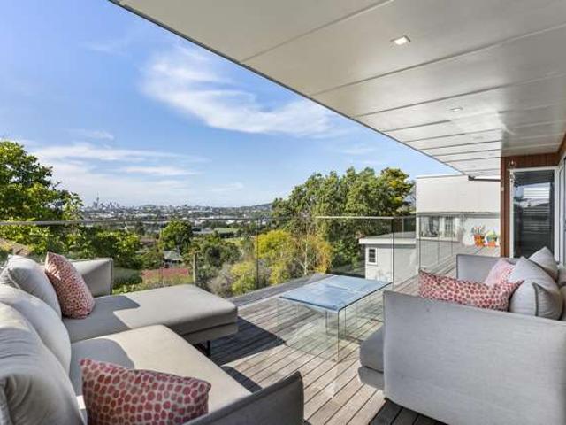 House for sale in Balmoral
