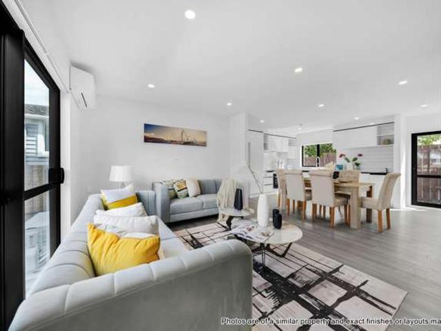 Townhouse for sale in East Tamaki, Oroua County